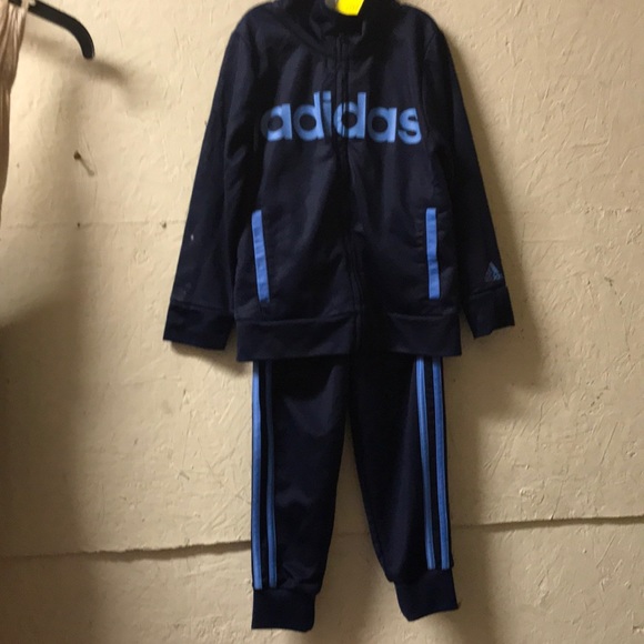 navy blue adidas sweatsuit
